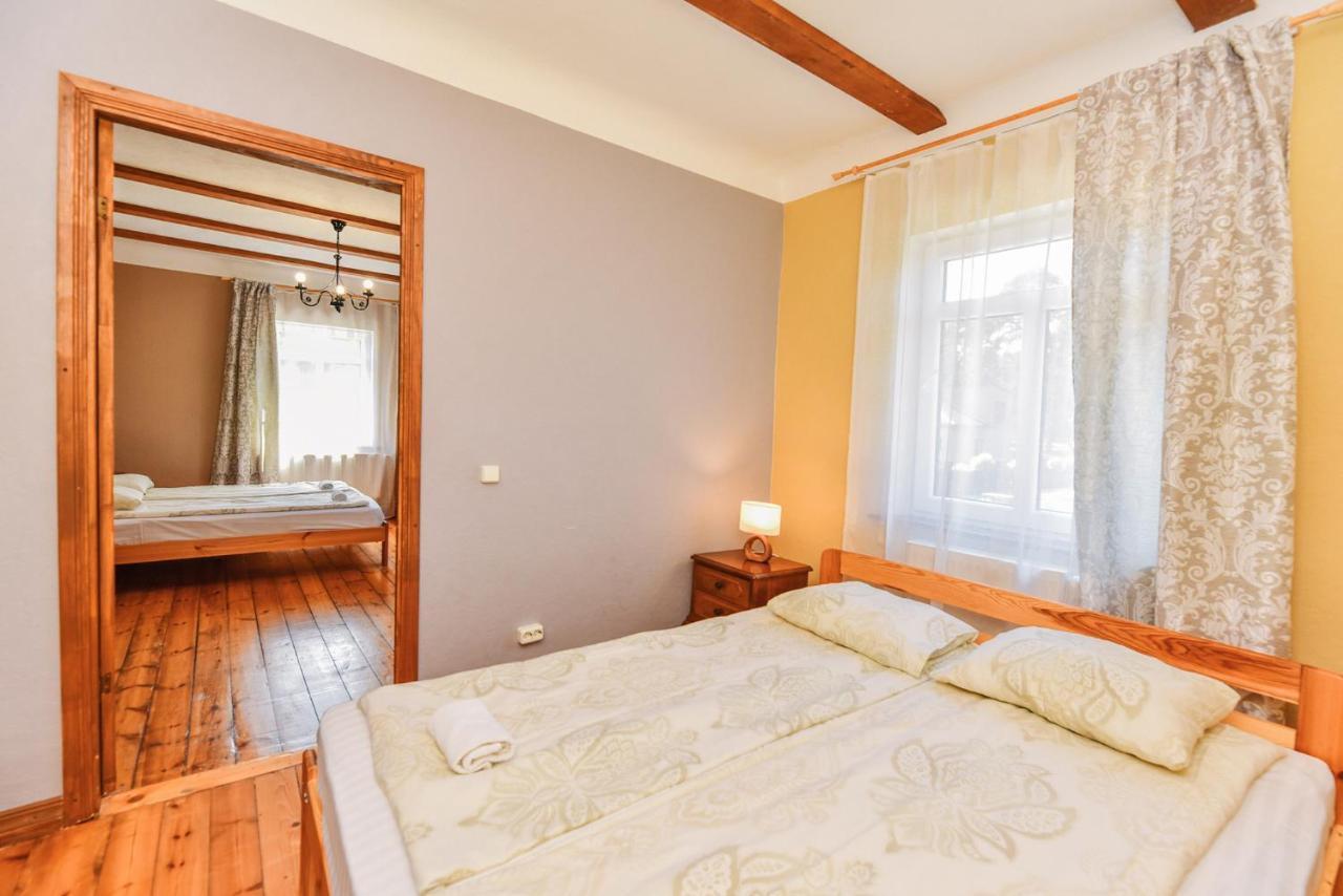 Villa Victoria Ventspils Bagian luar foto