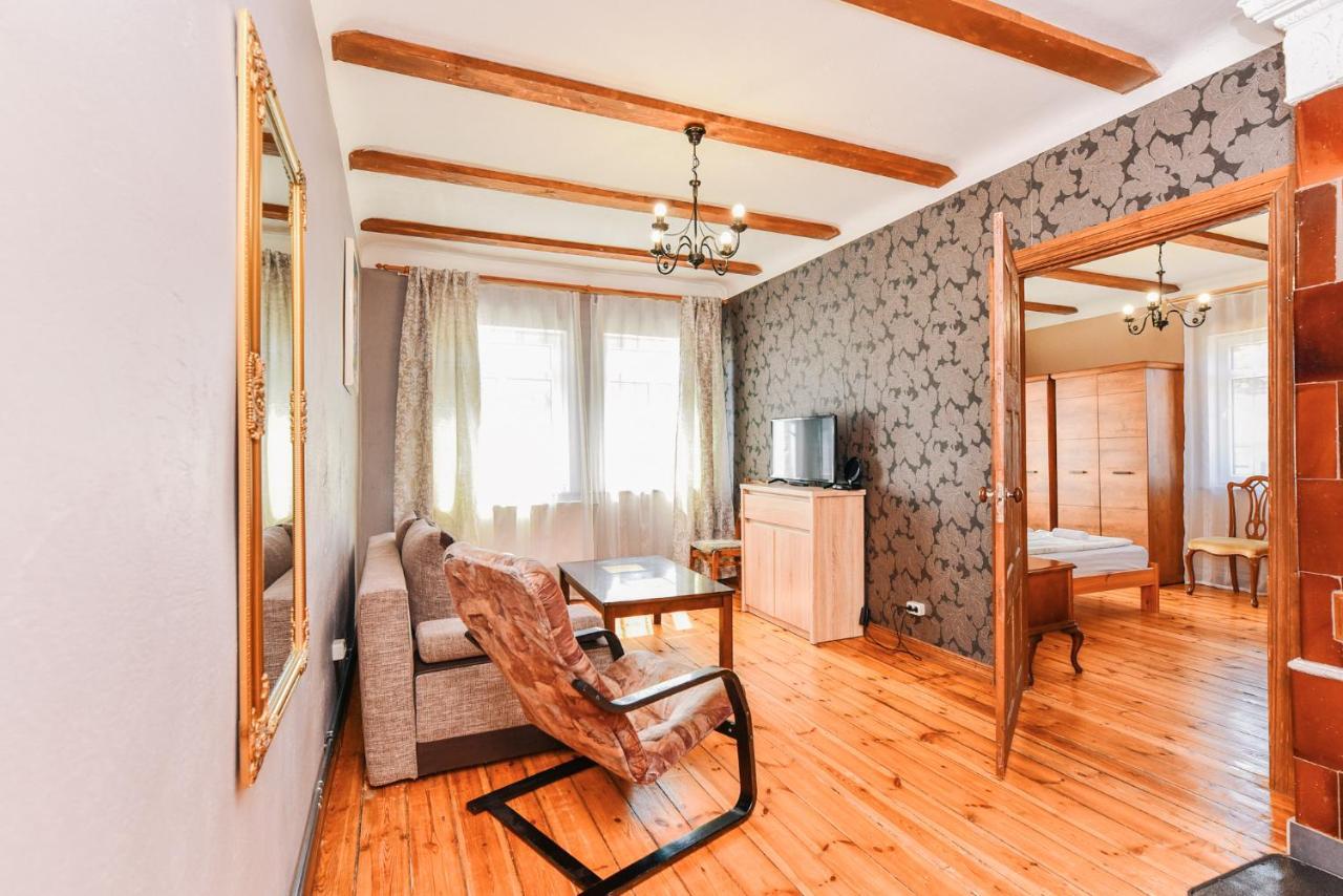 Villa Victoria Ventspils Bagian luar foto