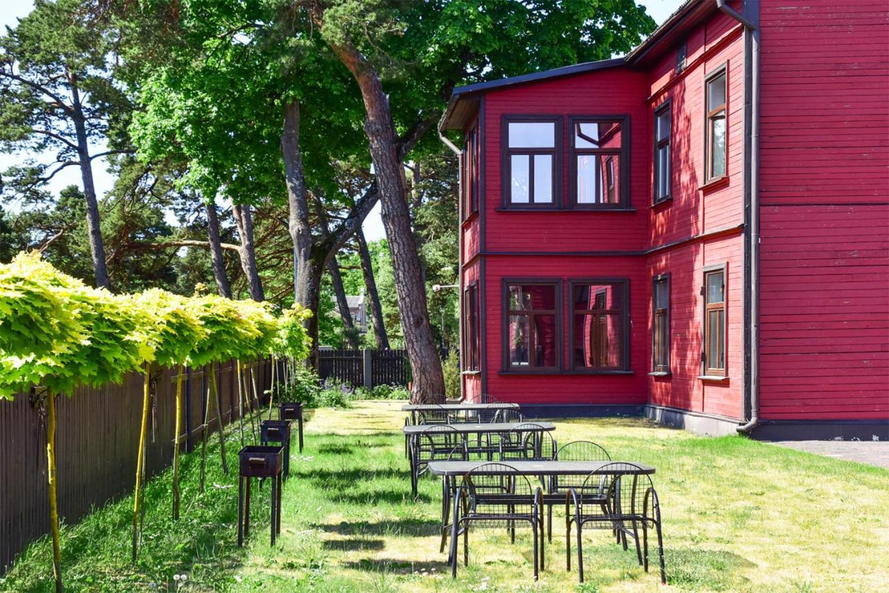 Villa Victoria Ventspils Bagian luar foto