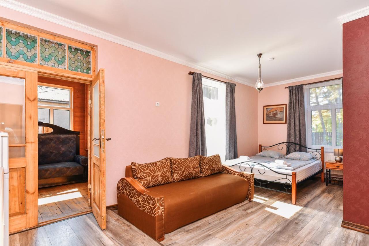 Villa Victoria Ventspils Bagian luar foto