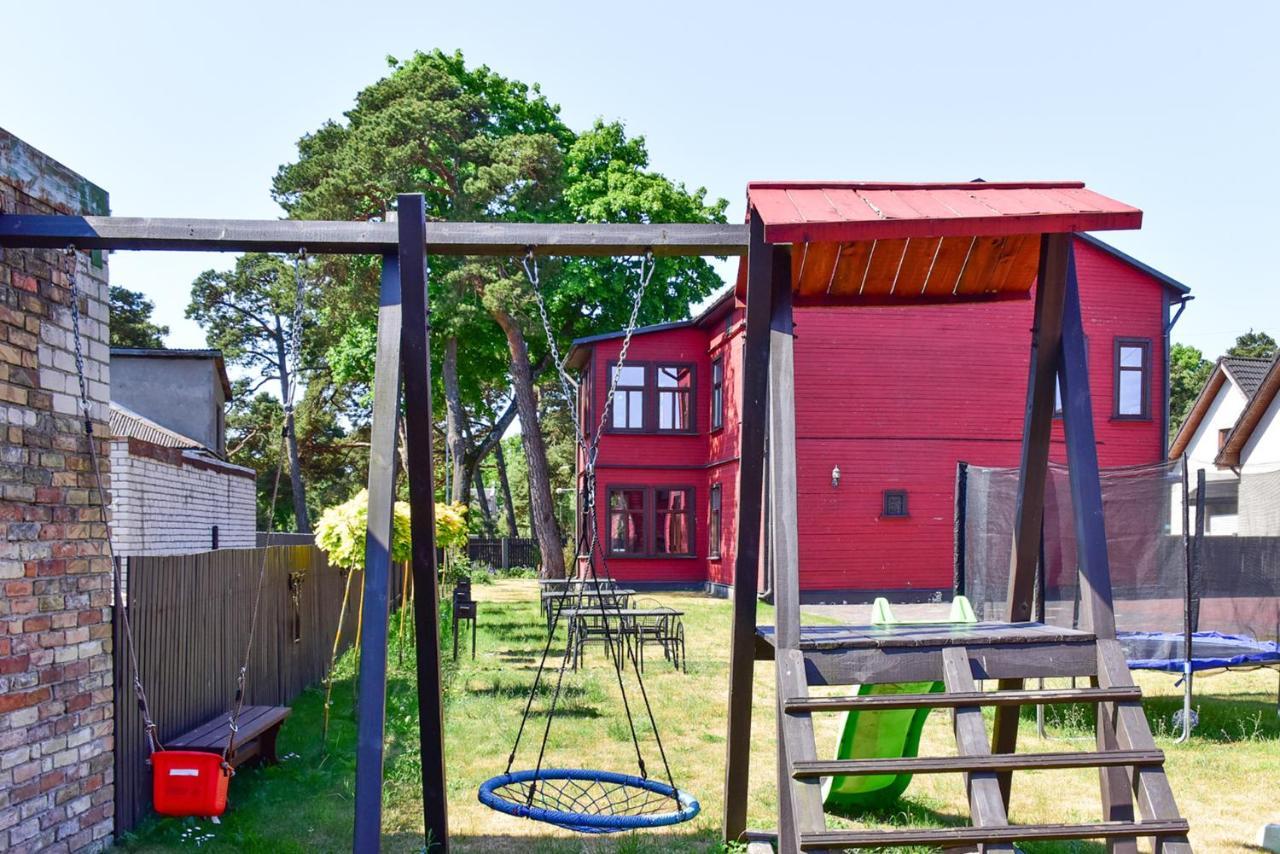 Villa Victoria Ventspils Bagian luar foto