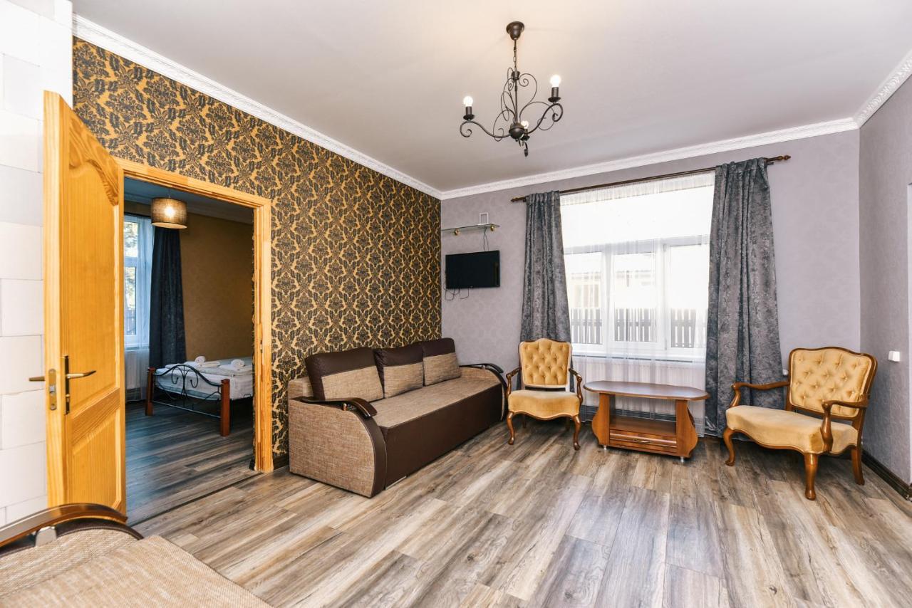 Villa Victoria Ventspils Bagian luar foto