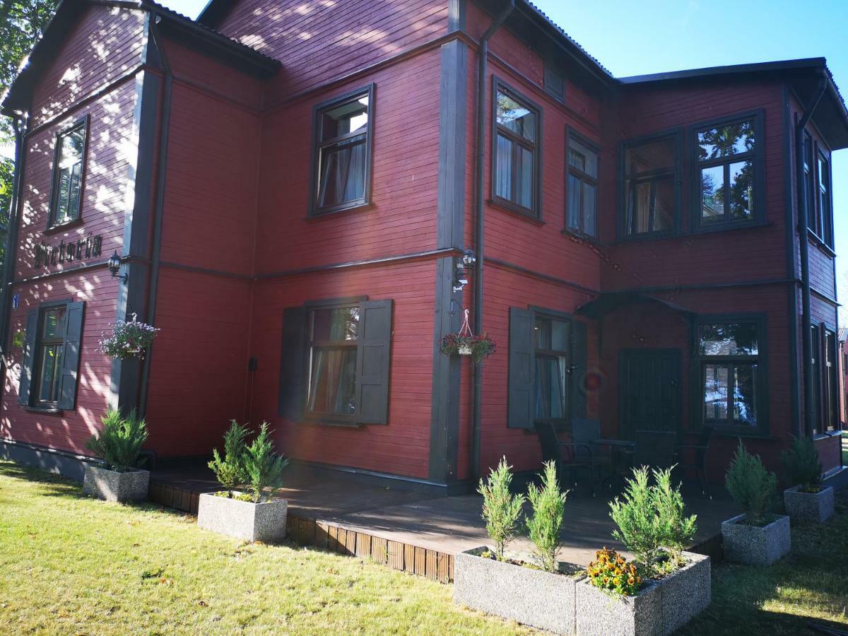 Villa Victoria Ventspils Bagian luar foto